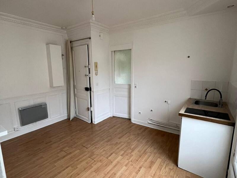 Maison à louer, 23m², PARIS 18E