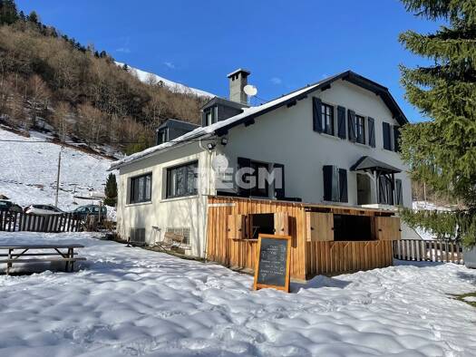 Restaurant à vendre Fonds de commerce 350 000 € 375 m² d'espace de restauration Bagnères-de-Bigorre 65200