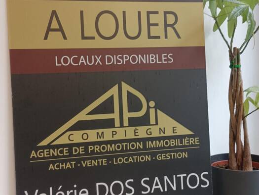 Local commercial avec bail commercial 1 884 € 50 m² de surface de vente Compiègne 60200