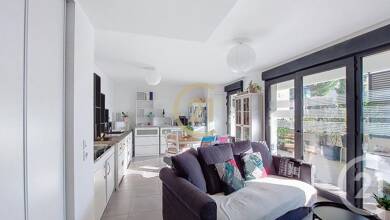 Appartement à louer 545 € 2 pièces 1 chambre 47,6 m² 1er étage Les Angles 30133