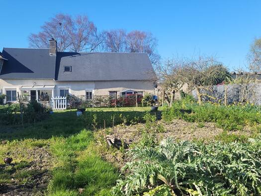 Maison de plain-pied à vendre 196 000 € 2 pièces 1 chambre 48 m² 830 m² de terrain Agora Granville 50400