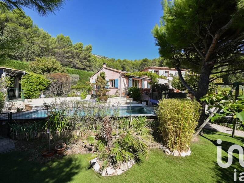 Maison à vendre, 180m², CUGES LES PINS