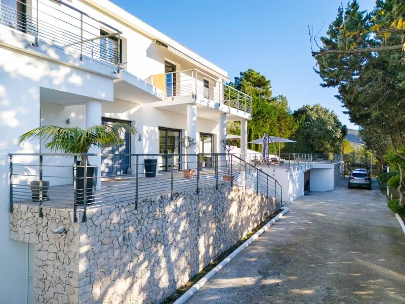 Maison à vendre, 353m², LA TURBIE
