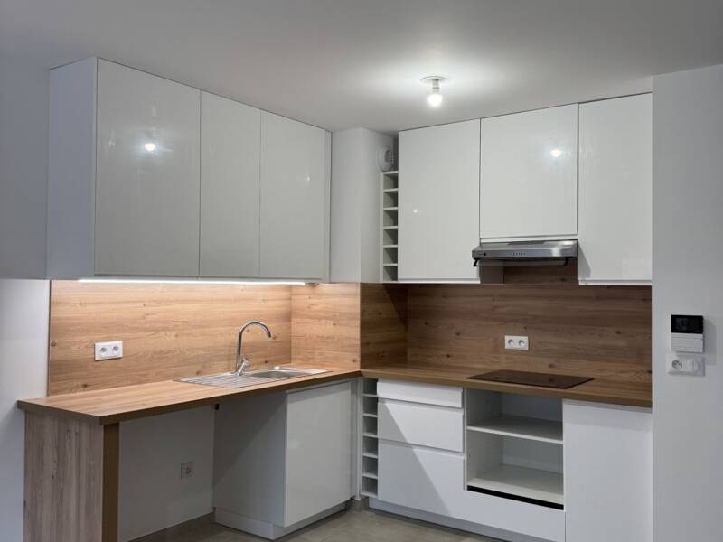 Maison à louer, 47m², SAINT MARTIN DU VAR