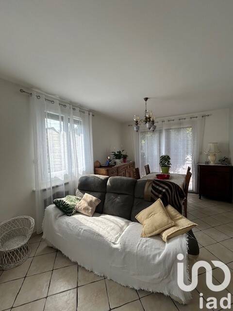 Maison à vendre, 102m², SAINT PARRES AUX TERTRES