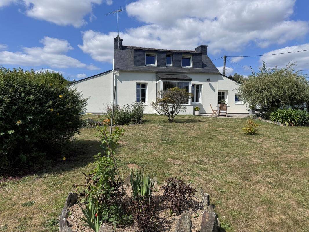 Maison à vendre, 93m², PLOUNEVEZ QUINTIN