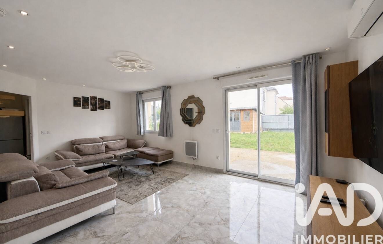 Maison à vendre, 109m², MANDRES LES ROSES