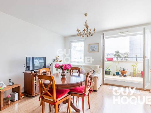 Appartement à vendre 159 000 € 2 pièces 1 chambre 43 m² Étage 3/4 Le Noyer Renard Athis Mons 91200
