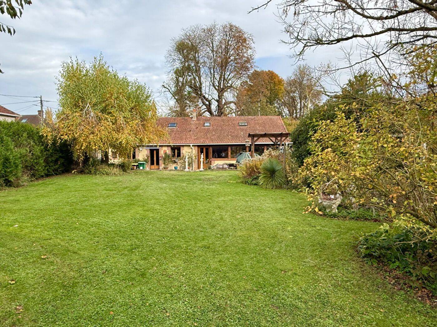 Maison à vendre, 141m², CHAUMONT EN VEXIN