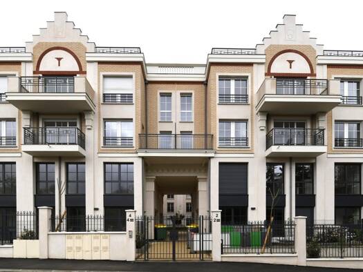 Appartement à louer 1 755 € 4 pièces 3 chambres 86 m² 3ème étage Aulnay Châtenay-Malabry 92290