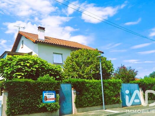 Maison de ville à vendre 345 000 € 4 pièces 3 chambres 104 m² 766 m² de terrain Zone d'Activité Portet-sur-Garonne 31120