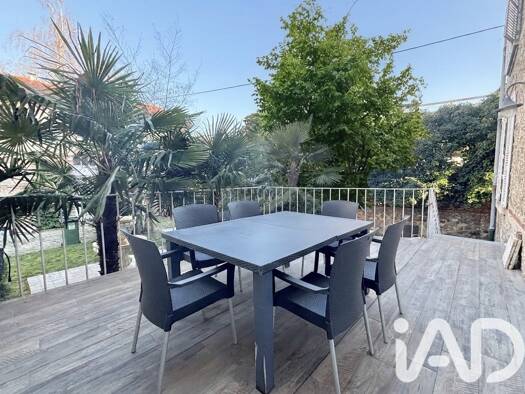 Maison de ville à vendre 424 900 € 12 pièces 7 chambres 265,4 m² 413 m² de terrain Centre-Léon Bourgeois Châlons-en-Champagne 51000