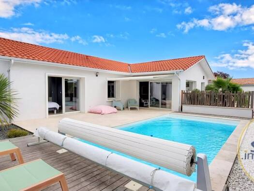Maison de plain-pied à vendre 420 000 € 5 pièces 3 chambres 117,33 m² 609 m² de terrain Saint-Vincent-de-Paul 40990