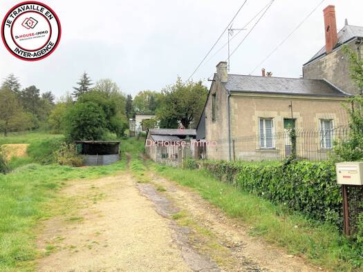 Maison à vendre 189 000 € 4 pièces 2 chambres 87 m² 2 740 m² de terrain Langeais 37130