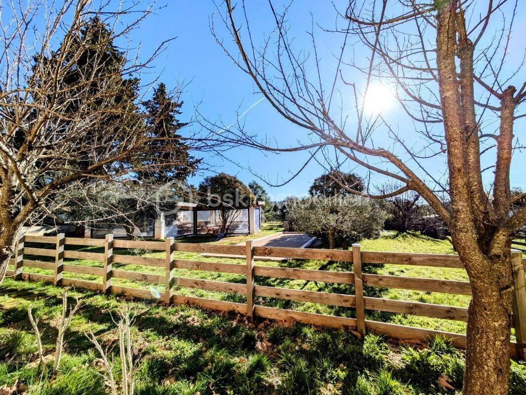Maison à vendre, 760m², VILLECROZE
