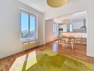 Appartement à louer 1 600 € 3 pièces 2 chambres 62 m² Dernier étage, Étage 3/3 Nogent sur Marne 94130