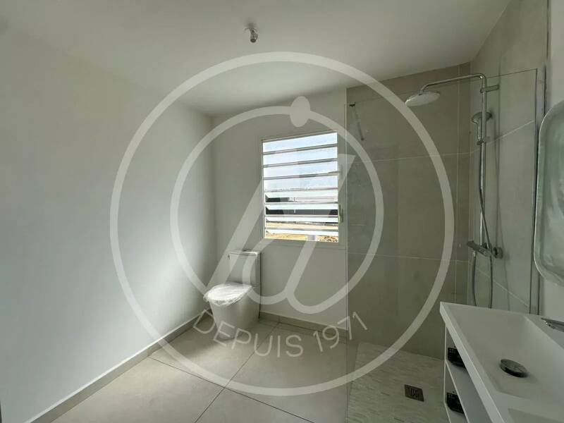 Maison à louer, 88m², PETIT BOURG