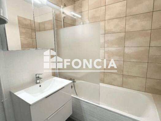 Appartement à louer 499 € 1 pièce 29,8 m² Étage 3/7 dès le 15/04/2026 Brabois-Bois le Duc-Sapinière Vandœuvre-lès-Nancy 54500