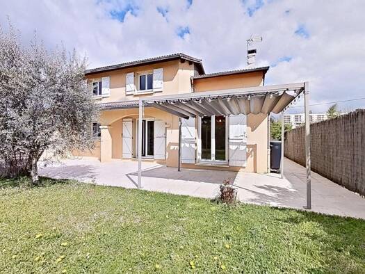 Maison à louer 1 790 € 6 pièces 6 chambres 133 m² Rochetaillée-sur-Saône 69270