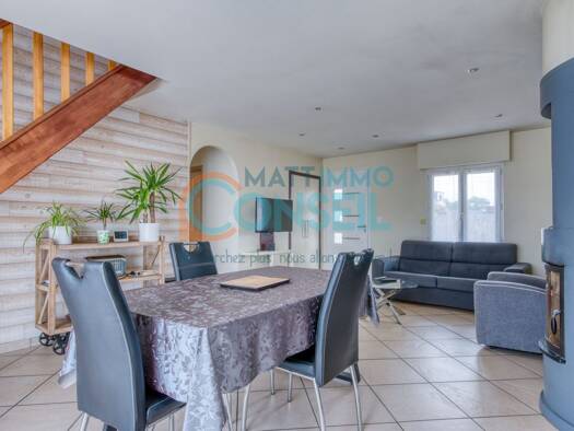 Maison à vendre 299 900 € 6 pièces 4 chambres 112 m² Férel 56130