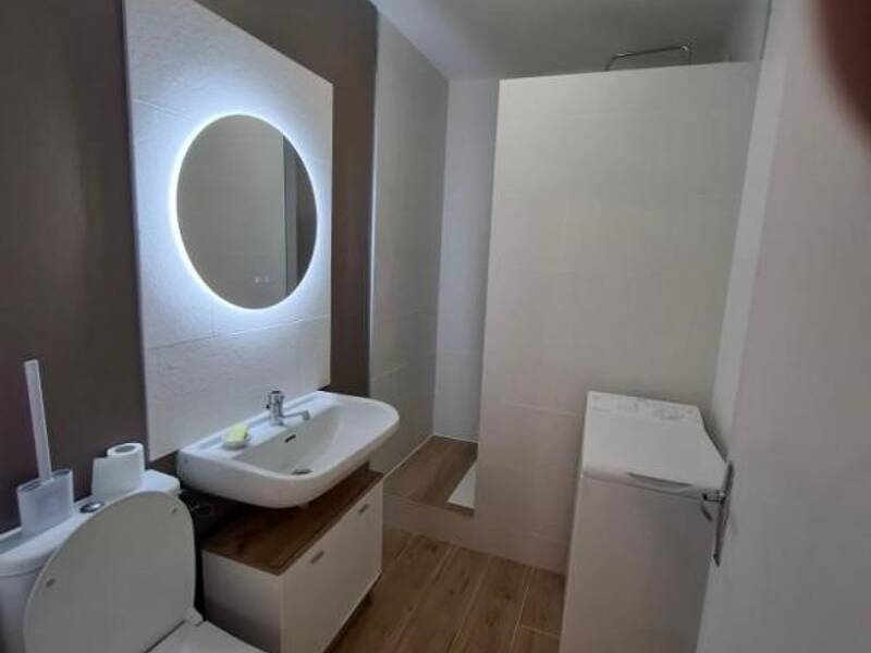 Maison à louer, 28m², SAINT ETIENNE