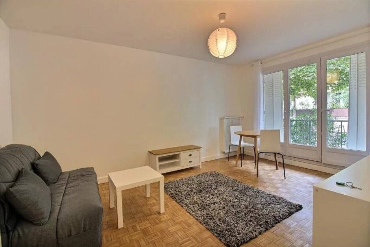 Maison à louer, 28m², SAINT MAUR DES FOSSES