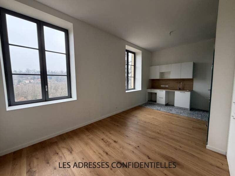 Maison à louer, 38m², CHARBONNIERES LES BAINS