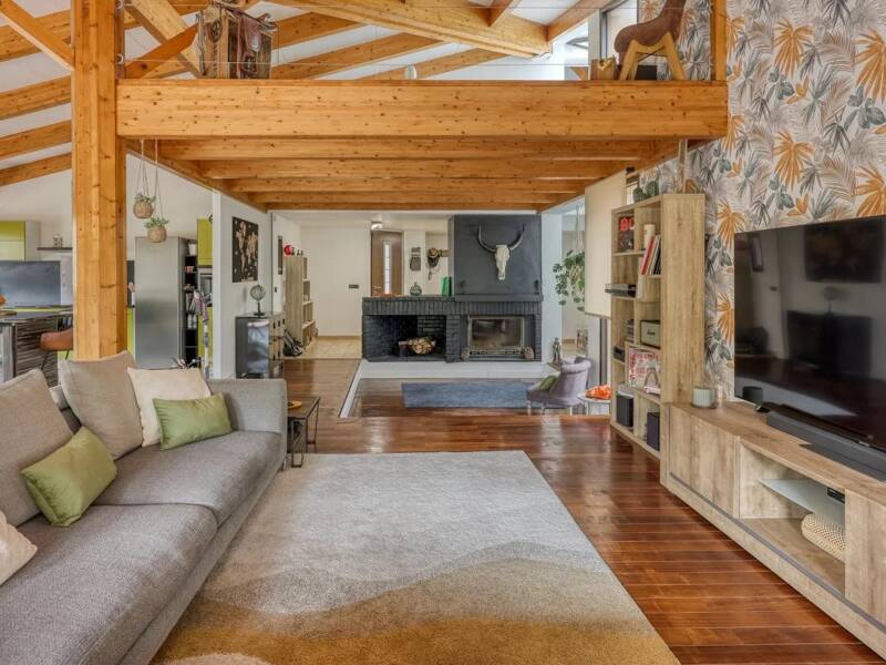 Maison à vendre, 198m², AUBAGNE