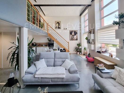 Duplex à vendre 299 900 € 4 pièces 3 chambres 110 m² Étage 1/2 Centre Seclin 59113