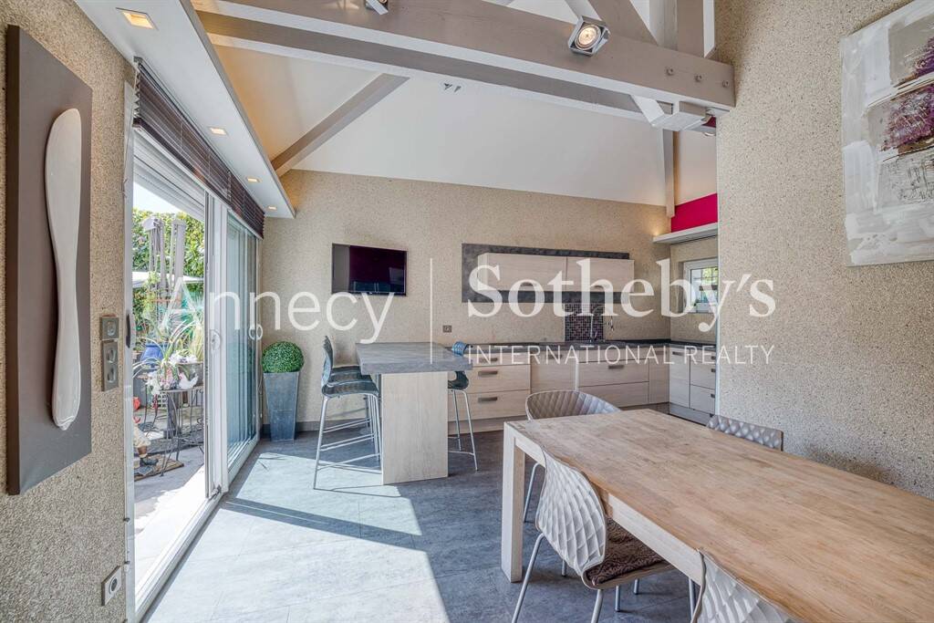 Maison à vendre, 196m², SEVRIER