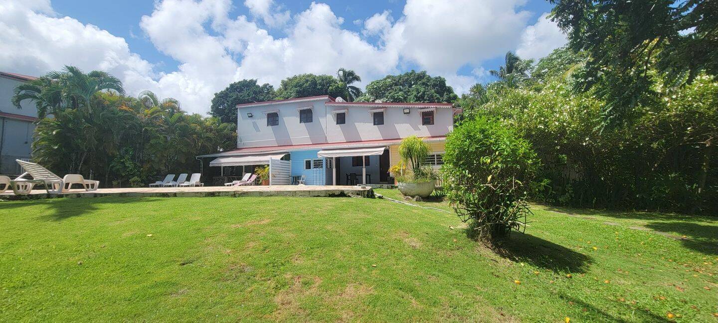 Maison à vendre, 217m², PETIT BOURG
