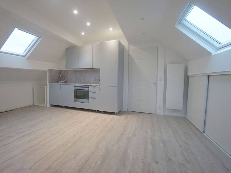 Maison à louer, 33m², EPONE