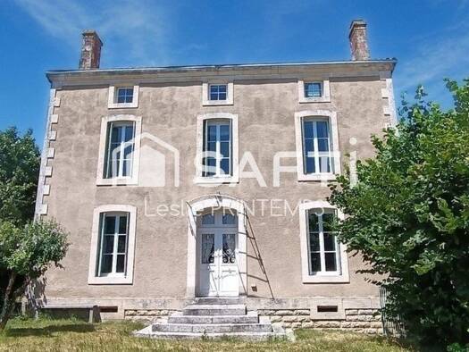 Maison à vendre 282 150 € 6 pièces 4 chambres 200 m² 1 062 m² de terrain Beugnon-Thireuil 79160
