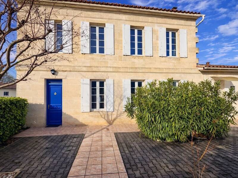 Maison à vendre, 190m², CARIGNAN DE BORDEAUX