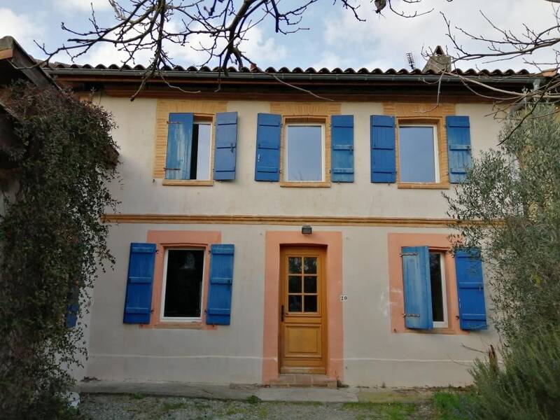 Maison à louer, 118m², SAINTE FOY DE PEYROLIERES