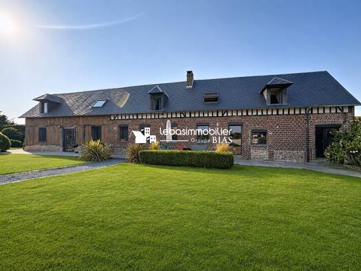 Maison à vendre 409 500 € 6 pièces 4 chambres 220 m² 2 050 m² de terrain Yvetot 76190