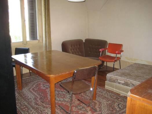 Studio à louer - logement étudiant 310 € 1 pièce 15 m² Grangier Dijon 21000