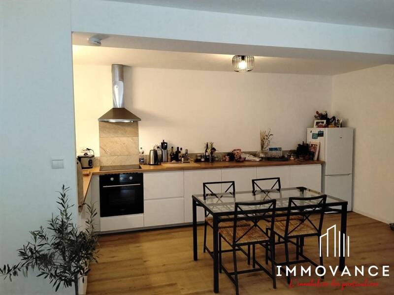 Maison à louer, 86m², SAINT JEAN DU BRUEL