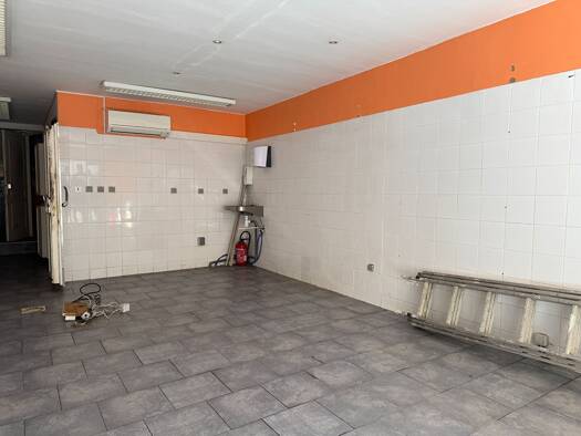 Maison à vendre 135 000 € 3 pièces 1 chambre 80 m² La Roque-d'Anthéron 13640