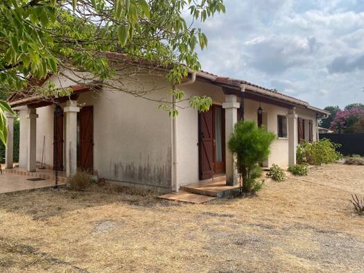 Maison de plain-pied à vendre 395 200 € 4 pièces 3 chambres 100,13 m² 620 m² de terrain Arès 33740