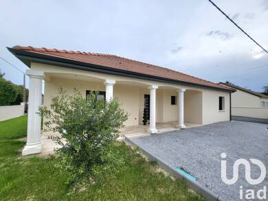 Pavillon à vendre 225 000 € 4 pièces 3 chambres 100 m² 700 m² de terrain Antoigne Châtellerault 86100