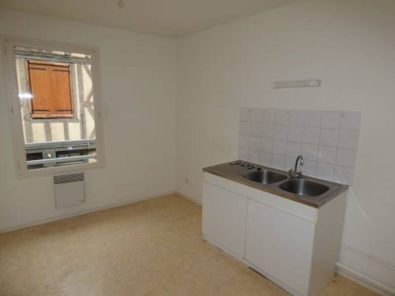 Maison à louer, 82m², AUBIGNY SUR NERE