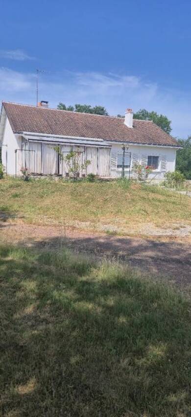 Maison à vendre 170 000 € 4 pièces 2 chambres 100 m² 10 425 m² de terrain Availles-en-Châtellerault 86530
