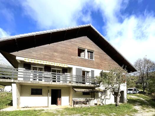 Maison à vendre 365 000 € 7 pièces 6 chambres 172 m² 1 886 m² de terrain Le Gua 38450