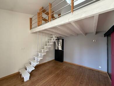 Maison à louer 900 € 4 pièces 2 chambres 84 m² Pentagone La Roche sur Yon 85000