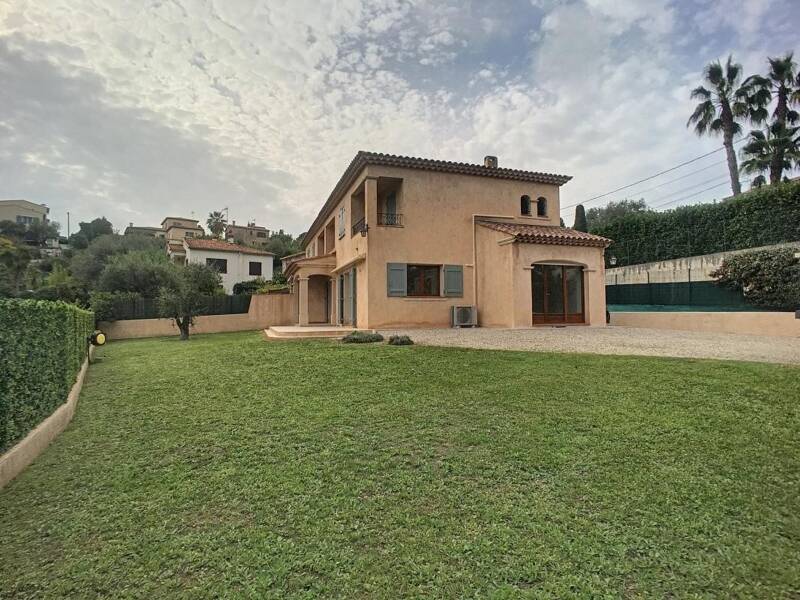 Maison à louer, 108m², CAGNES SUR MER
