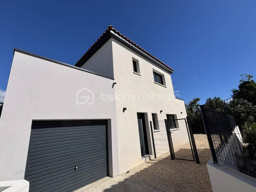 Maison à vendre, 95m², POMEROLS