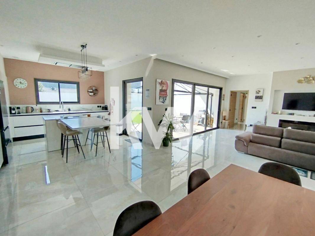 Maison à vendre, 140m², SAINT GENIES DE MALGOIRES