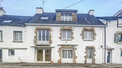 Maison à vendre 399 000 € 9 pièces 6 chambres 136 m² 98 m² de terrain Centre Ville Historique Auray 56400