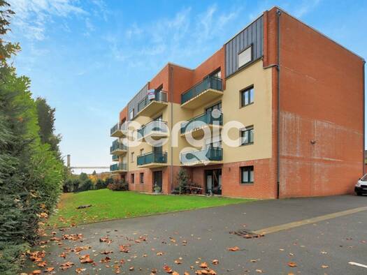 Appartement à vendre 98 000 € 3 pièces 2 chambres 80 m² Étage 3/3 Centre Lillers 62190